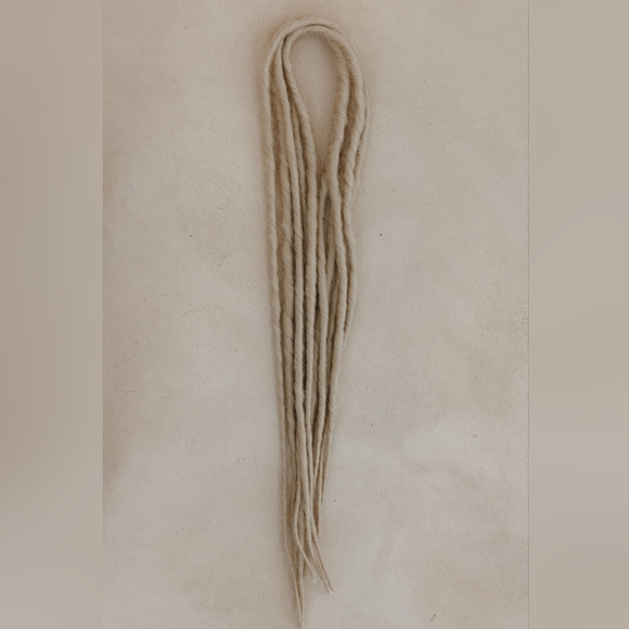 Platinum Blonde 25 Double Ended Dreads Pre-owned New Condition Dreadful Hippie - Picture 3 of 4